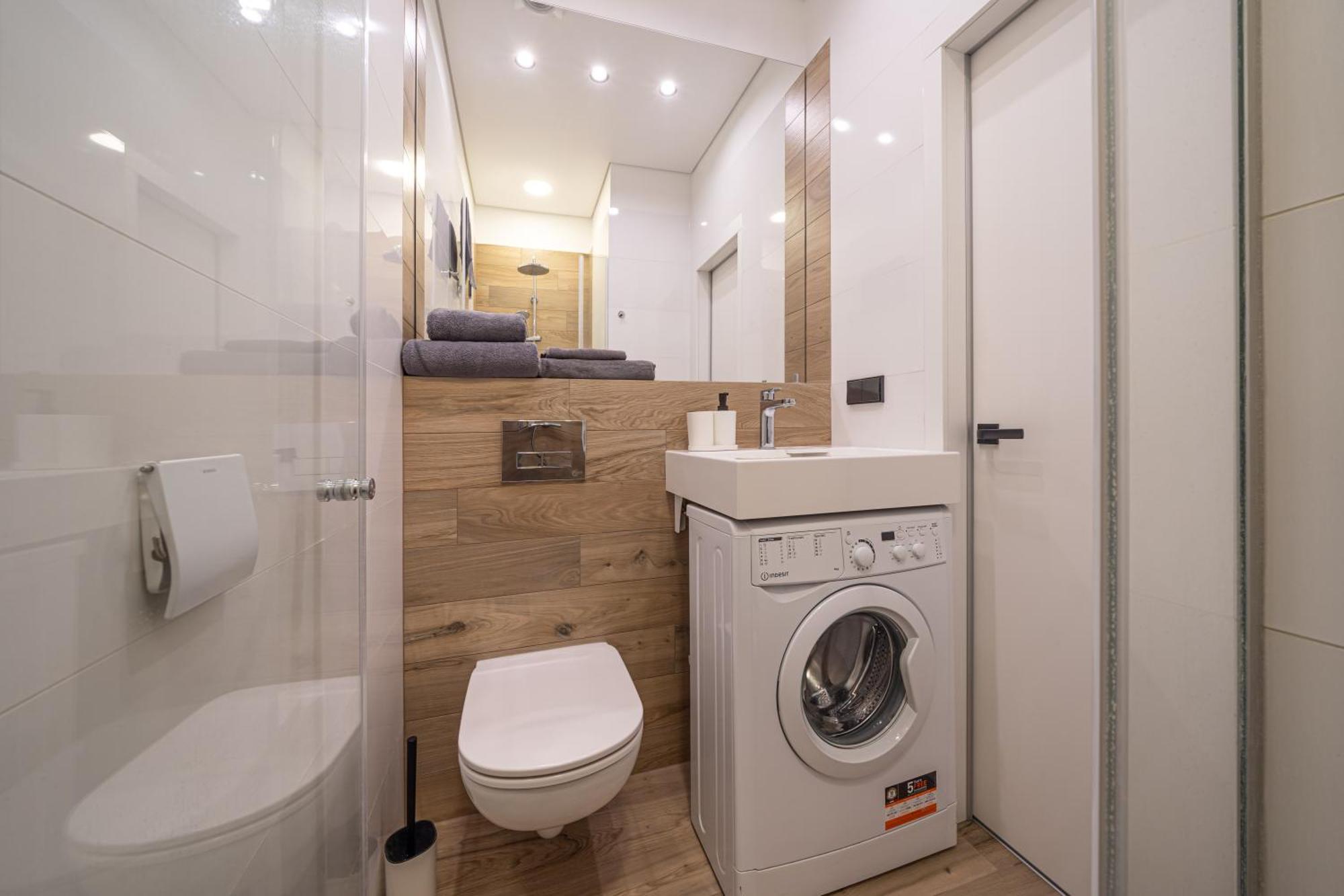 Seaside Escape In Dzintaru 100m From And Near Forest Park *